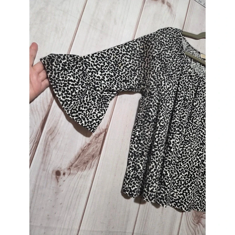 Michael Kors Womens Black White Animal‎ Print Bell Sleeve Top Size L